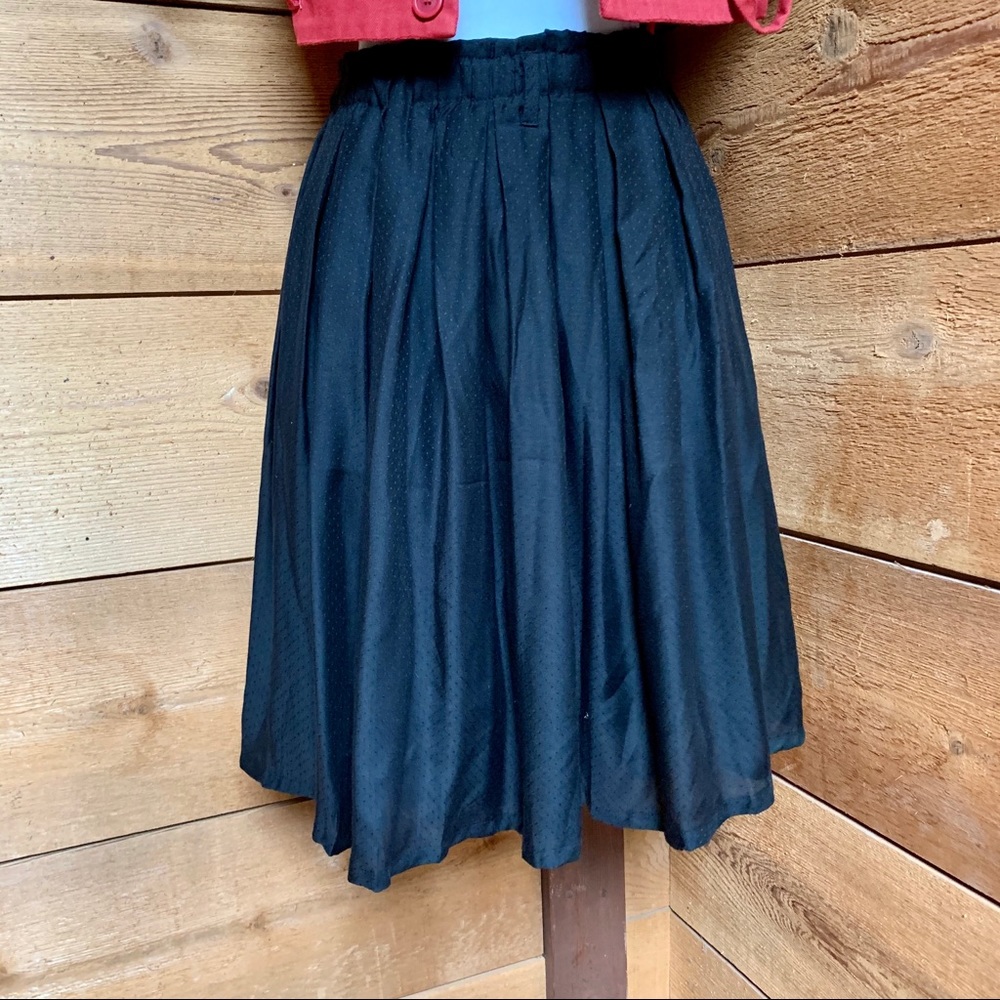 Pin dot pleated high waist stretchy skirt